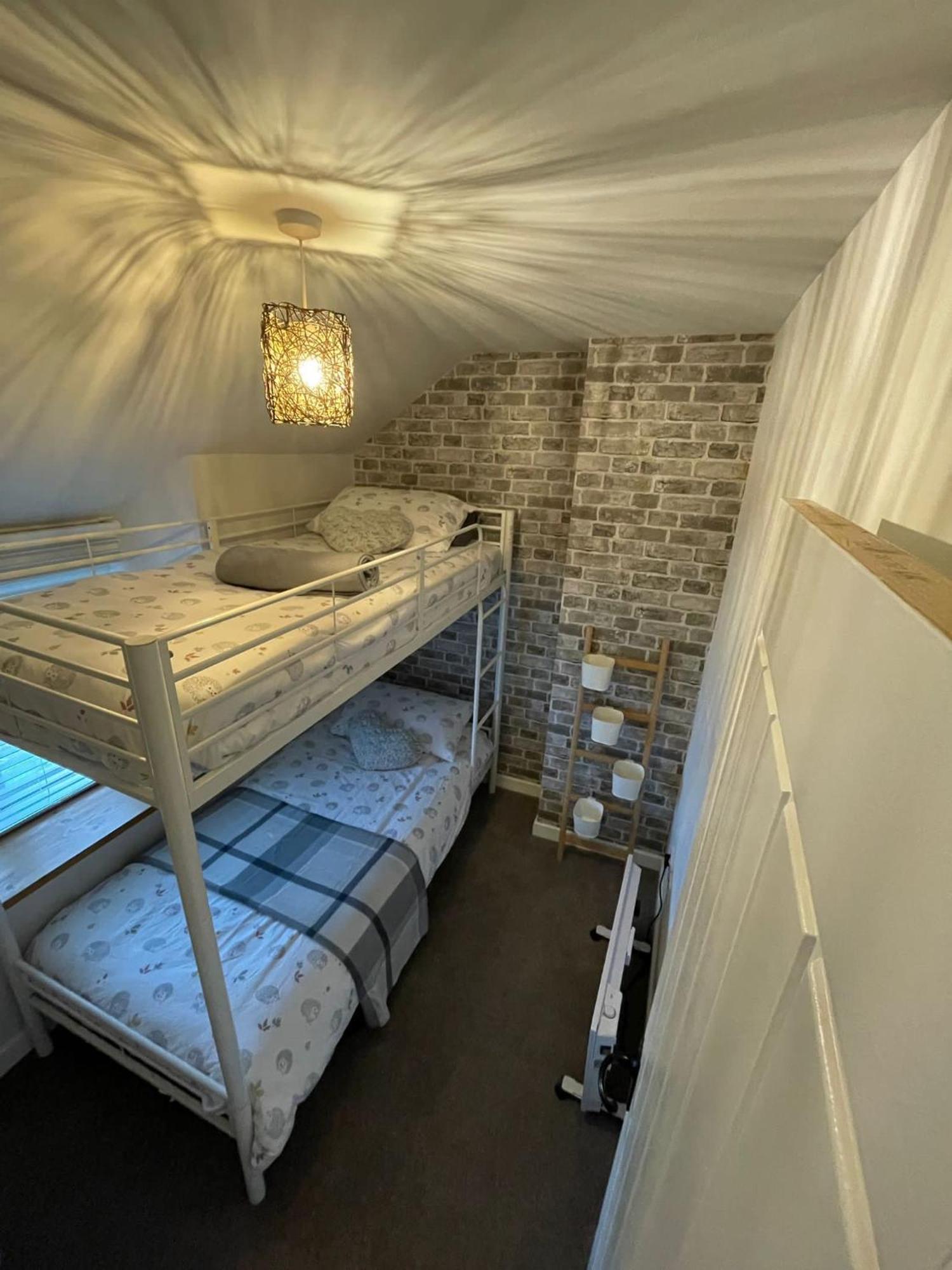 Cosy 2 Bedroom Cottage Llanuwchllyn ภายนอก รูปภาพ